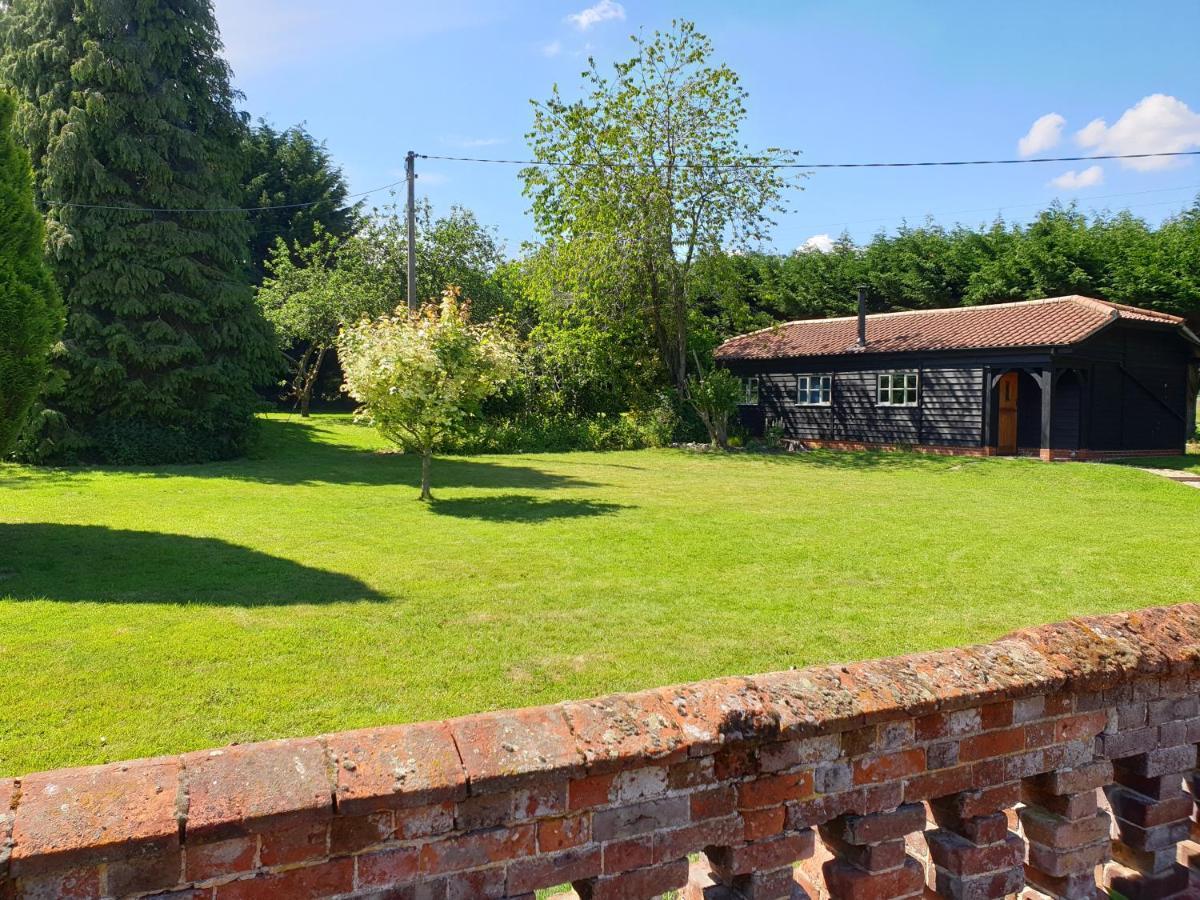 Church Farm Lodge Southburgh Exterior photo